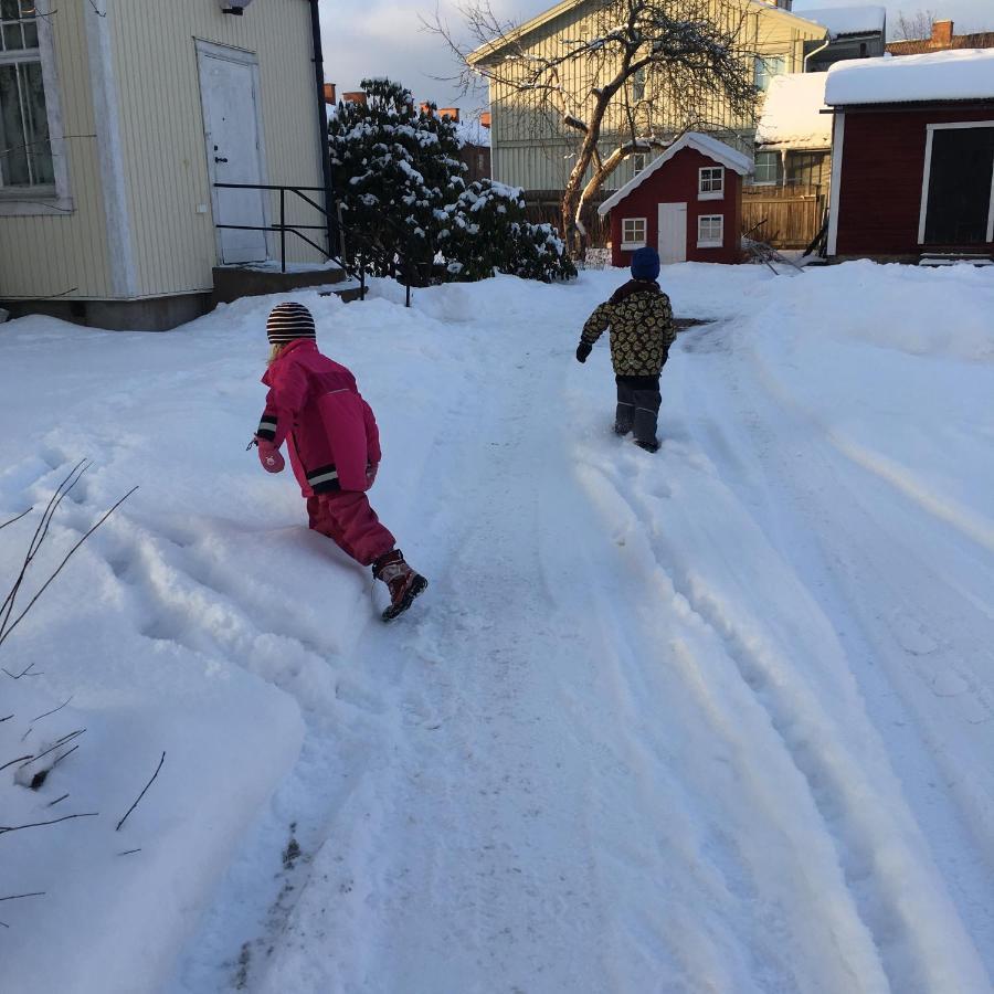 Parkgatan Villa Krylbo 外观 照片