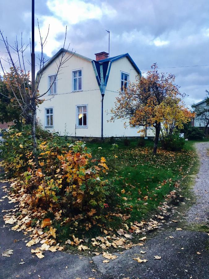 Parkgatan Villa Krylbo 外观 照片